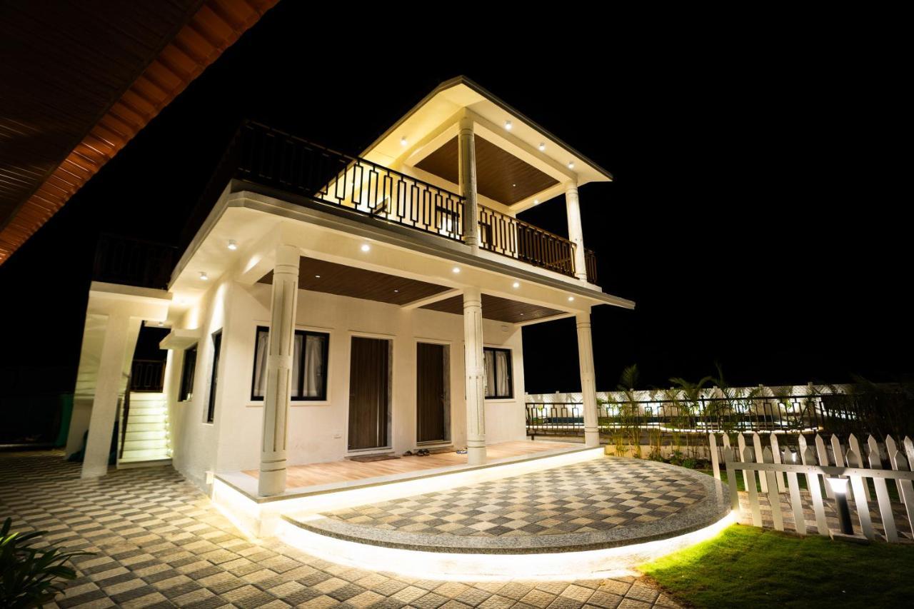 Eden Garden Villa Alībāg Buitenkant foto